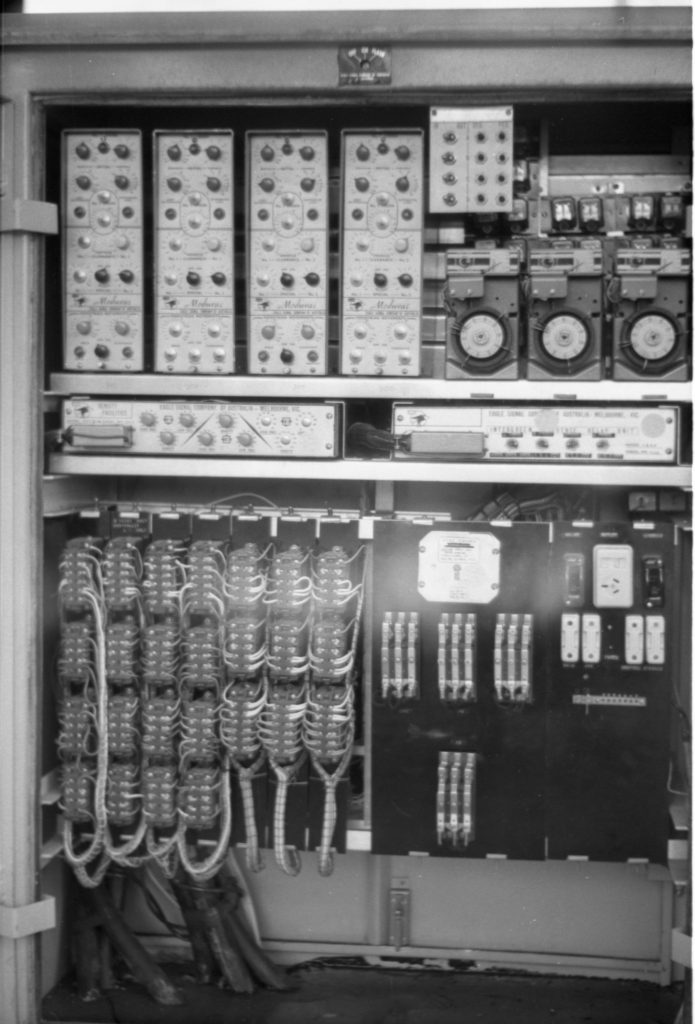 35A-56d Image showing the interior of a traffic control box