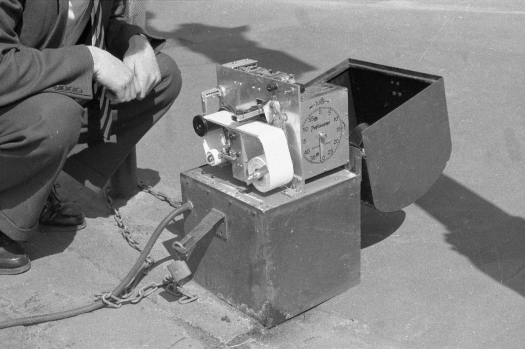 35A-63c Image showing a traffic counter in use by the Traffic Engineering Branch of the City Engineers Department