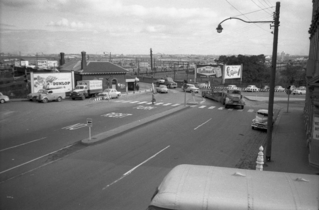 35A-78d Image of roads near North Melbourne railway station