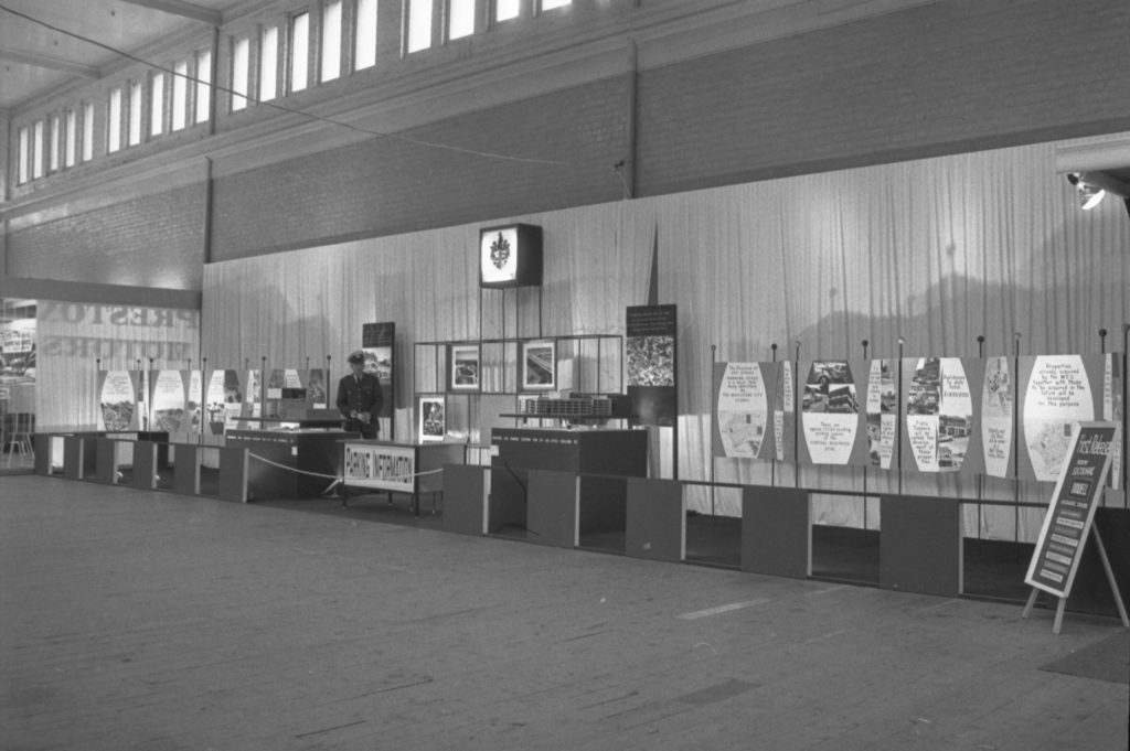 35A-88a Image of a Melbourne City Council stall with parking information