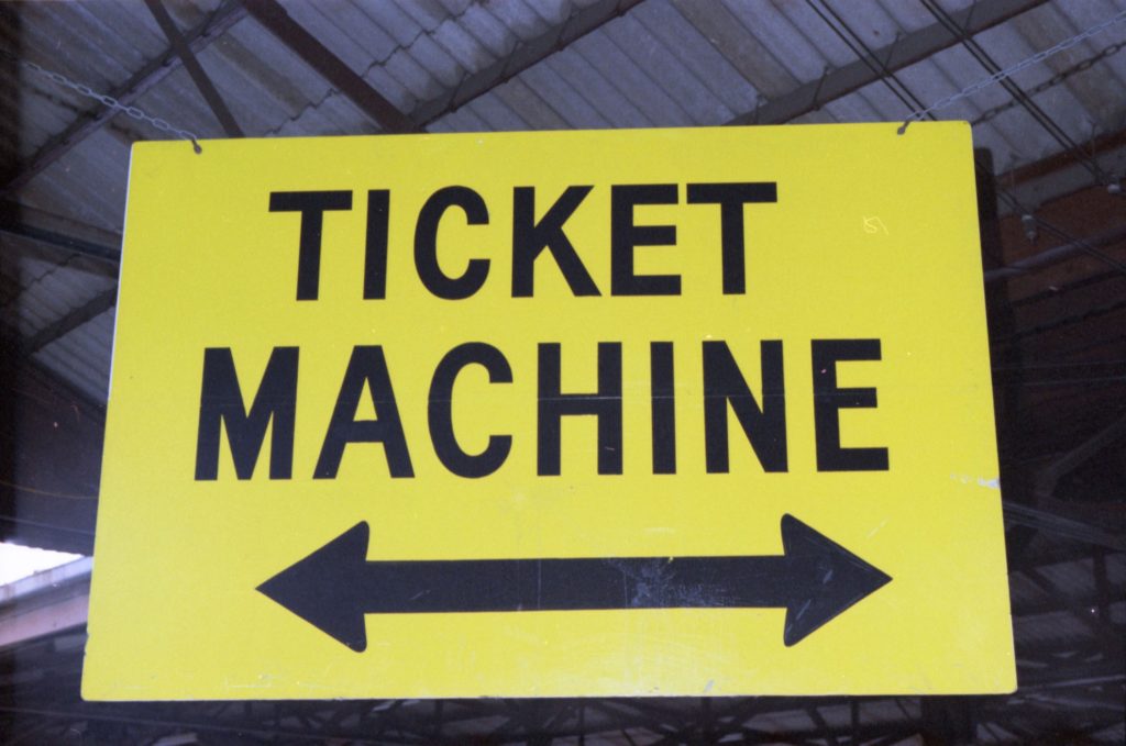 35B-5a Image of a sign for a ticket machine