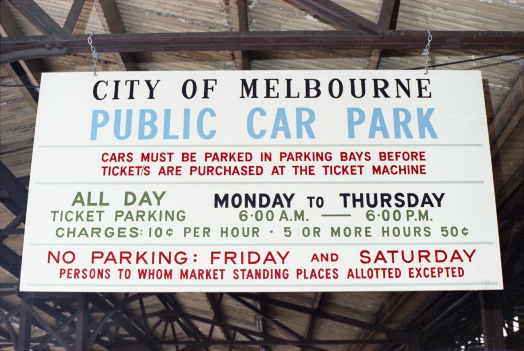 35B-9b Image of a sign for a City of Melbourne public car park