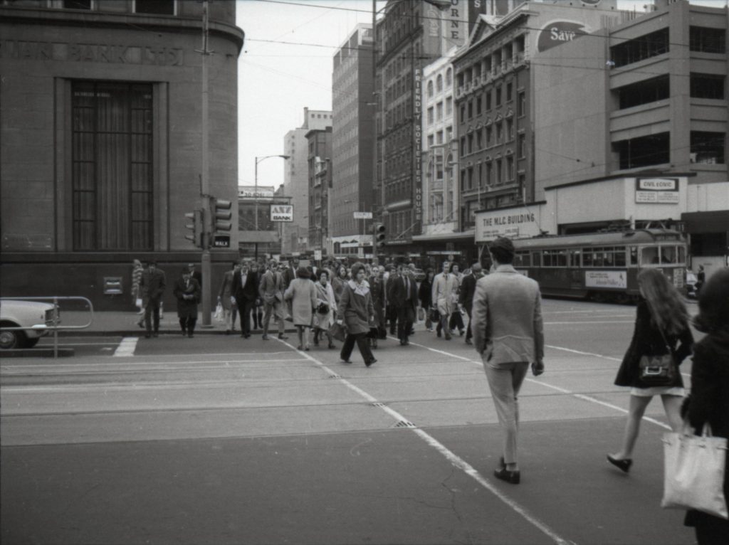 35B-14l Image of pedestrians crossing at Elizabeth Street and Collins Street