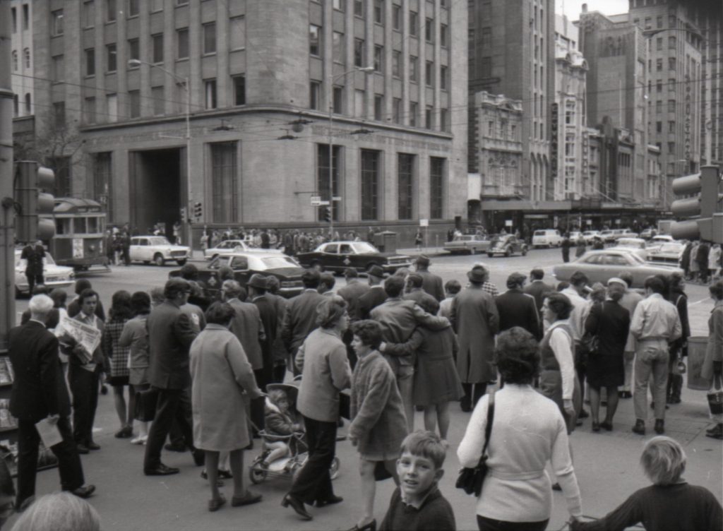 35B-14x Image of pedestrians crossing at Elizabeth Street and Collins Street