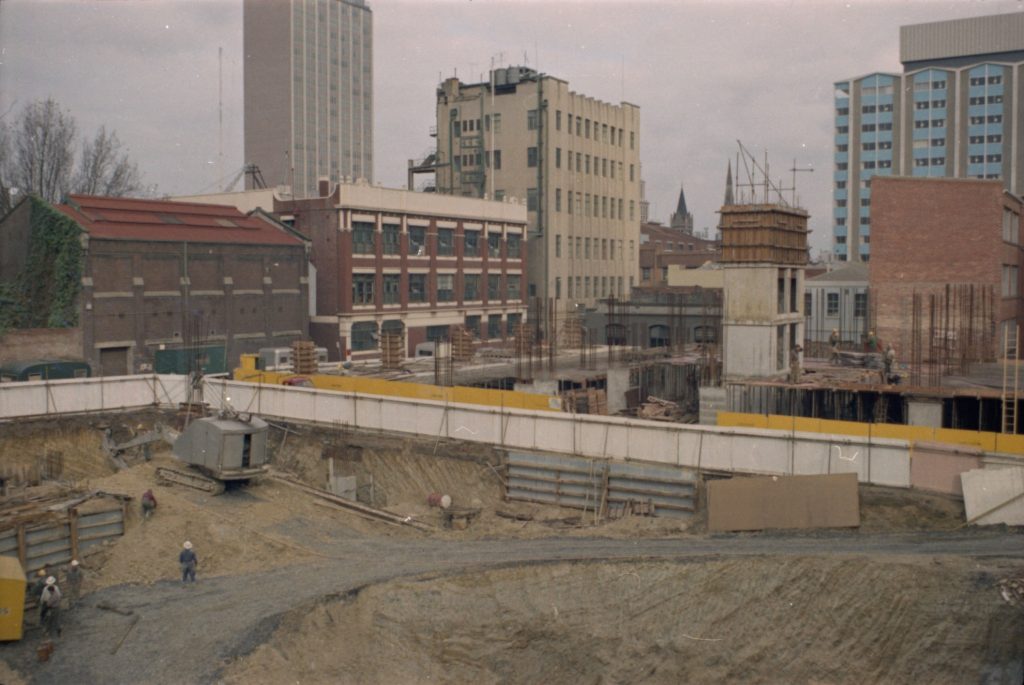 35B-42c – Image of a car park construction site