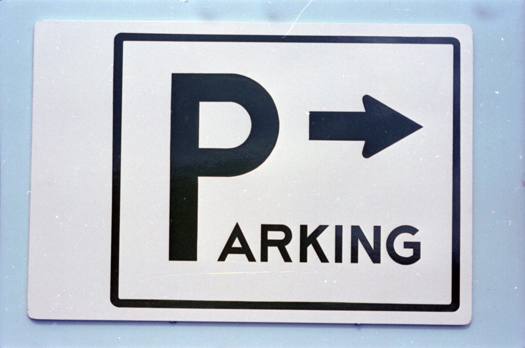 35B-62f Image of a parking sign