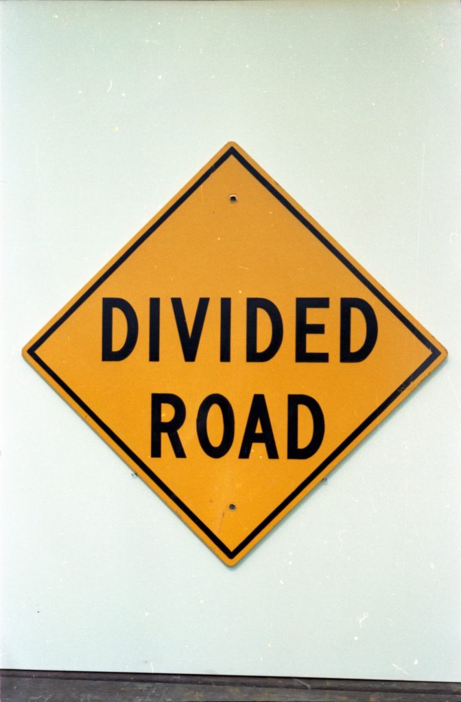 35B-62g Image of a sign for a divided road