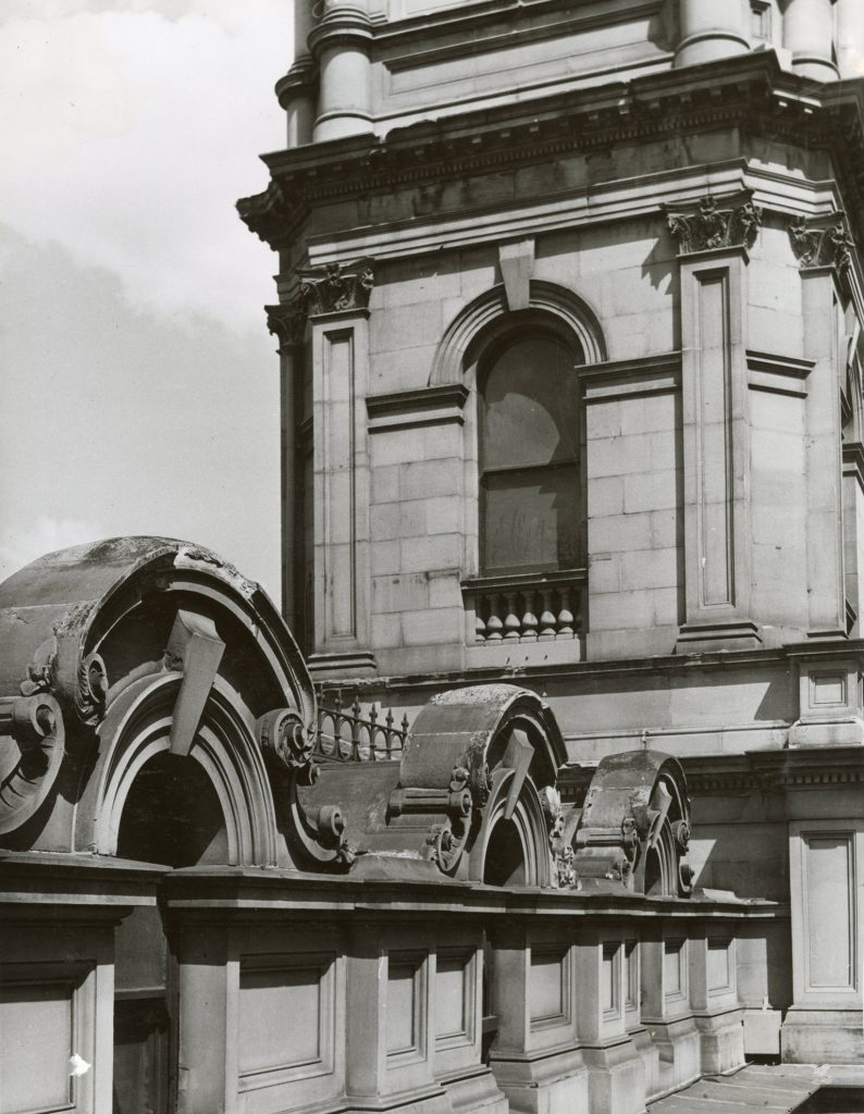 Image of a section of the roof of Melbourne Town Hall