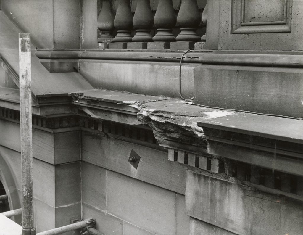 Image showing cracks in the stonework of Melbourne Town Hall