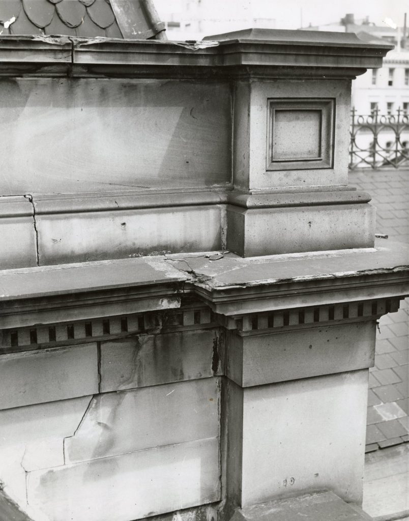 Image showing cracks in the stonework of Melbourne Town Hall