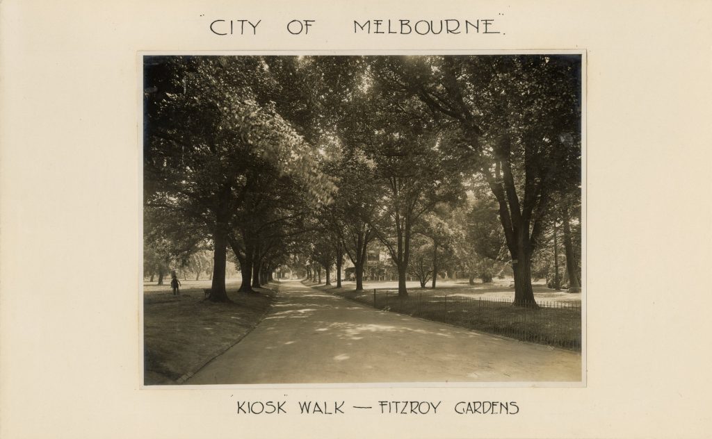 Image of Kiosk walk in Fitzroy Gardens