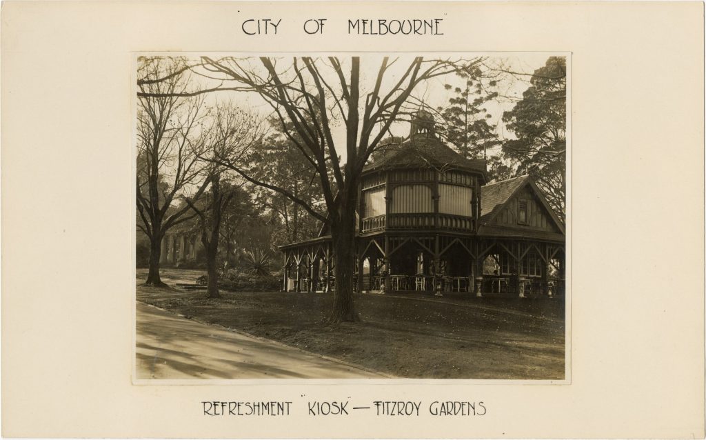 Image of a refreshment kiosk in Fitzroy Gardens