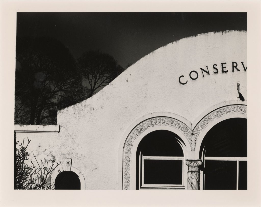 Image of the conservatory in Fitzroy Gardens