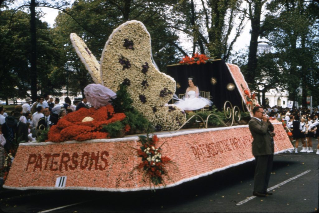Patersons float, 1962