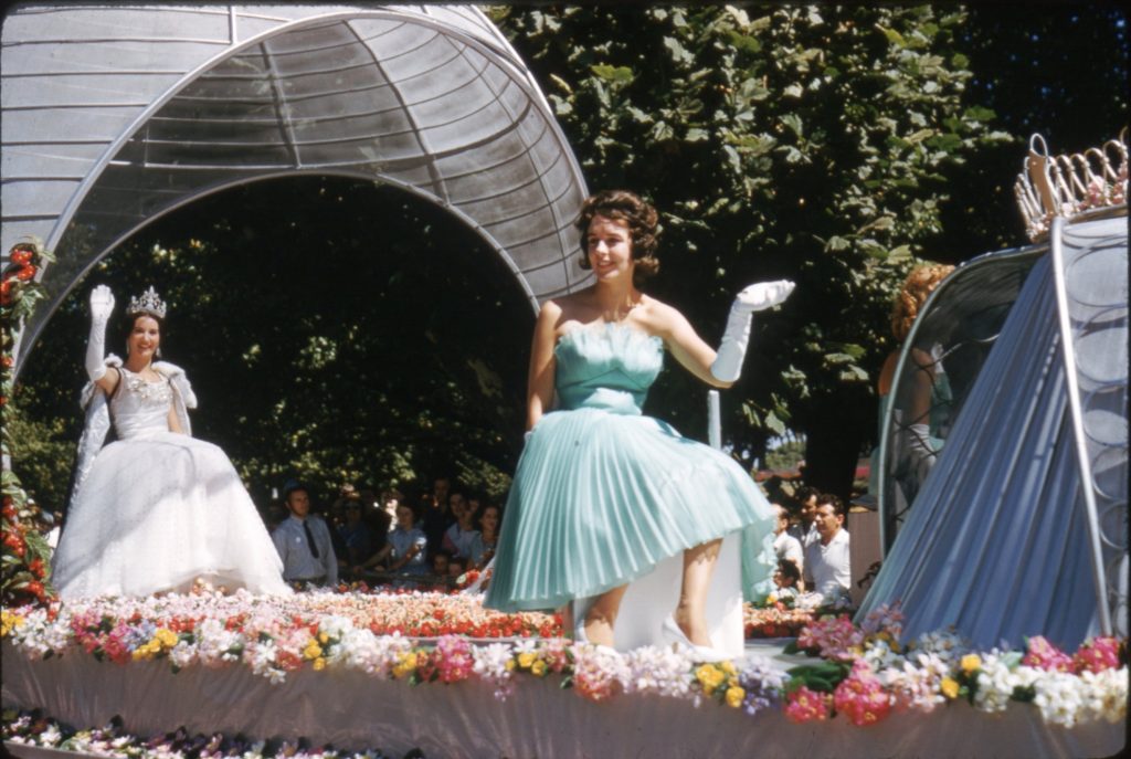 Moomba Queen float, 1962