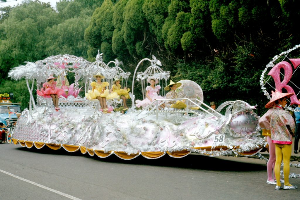 Retail Traders Association of Victoria float , 1964