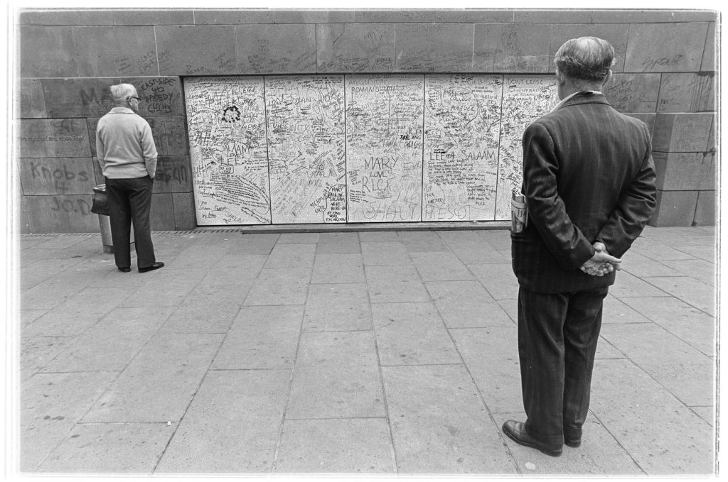 Wall of wisdom (not) (City Square)